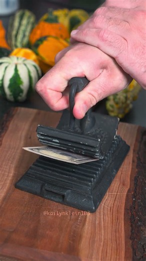 The satisfying way to press US dollars 💵 #money #oddlysatisfying