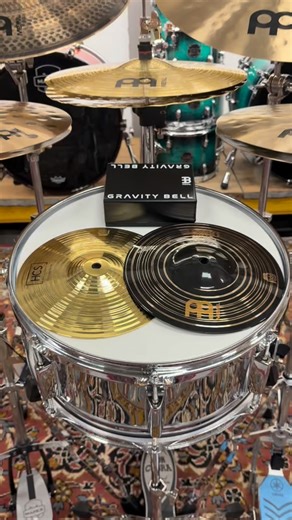 NEW Meinl 2026 gear now online and in-store! Thanks to Joe from Meinl for popping in to give us a run through on the new releases. ▪️HCS 8IN MICRO STACK HATS ▪️HCS 14IN SOUNDWAVE HI-HATS ▪️CLASSICS CUSTOM DARK 8IN MICRO STACK HATS ▪️PURE ALLOY 14IN EXTRA HAMMERED HI-HATS ▪️PURE ALLOY CUSTOM 21IN SUPER BELL RIDE ▪️BYZANCE TRADITIONAL 14IN EXTRA HAMMERED HI-HATS ▪️BYZANCE TRADITIONAL 20IN EXTRA HAMMERED RIDE ▪️MPE4BK LOW PITCH PERCUSSION BLOCK ▪️GRAVITY BELL 🚛 Free UK Delivery 🏴󠁧󠁢󠁳󠁣󠁴󠁿 Glas