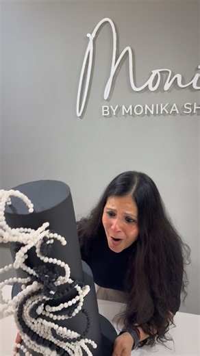 MONICAKE | Jaipur Designer Cakes on Instagram: "Minimal colours. Maximum drama 🤷🏻‍♀️ Would you dare to cut this cake? 👀 . . . . . . . [Monicake, Wedding Cakes, Designer Cakes, Weddings in Rajasthan, Cake Artist, Black Cake, Monochrome Cakes, Modern Cakes, Minimal Cakes, Luxury Cakes, Cakes In Jaipur, Jaipur Baker, Jaipur, Designers in jaipur, Cake Videos, Cake Inspiration, Birthday Cakes, Cake Design]"