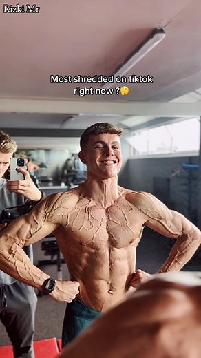 💀🔥 impossible #reels #power #bodybuilder #muscle | Rizki Mohammad Rizal Jr.