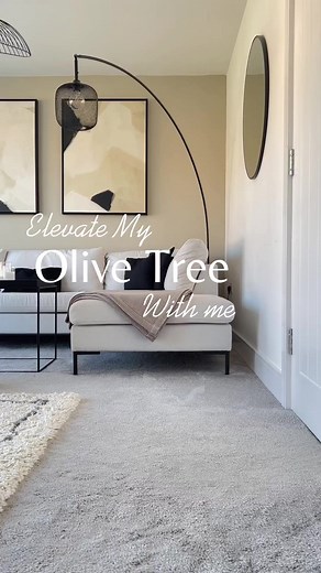 The easiest hack to elevate any faux tree! Don’t forget to save it for the future. I’ve seen this a few times and couldn’t wait to try it myself. Take your office tree, this one is from @amazonhome link is on my stories and Amazon highlights. I’ve also been given a code for 10% off - use Anna10Dis (valid until 25/06/23). Get an oversized pot, this one is a bargain plastic one from @homebase_uk link on stories Pack the bottom of the pot with cardboard to sit the tree higher, then pack the pot wit