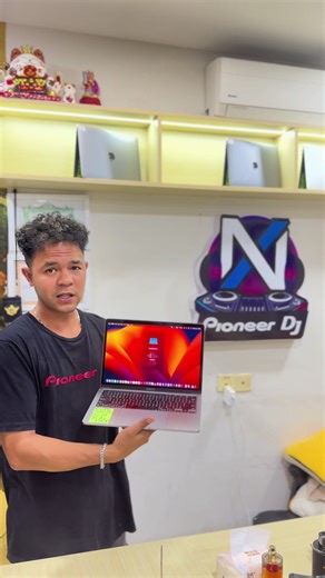 MacBook Pro M1 2020 #macbookpro #m1 #phnompenhcity #foryou