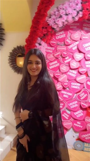 poster lagwado bazaar mai♥️✨🫣🫣 #explorepage #love #youtubeshorts #viral #trending #fyp