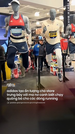 🏃🏃‍♀️ Ma nơ canh biết chạy tại store trưng bày của adidas Boston. Để quảng bá cho các dòng running của mình, adidas đã sử dụng cyberquine (motion mannequin) có thể chuyển động để trang trí cửa hàng, thu hút sự chú ý của người xem. Loại hình ma nơ canh chuyển động này đã xuất hiện từ nhiều năm trước, được các thương hiệu thời trang như Dickies, Replay, adidas,... và các thương hiệu thể thao ứng dụng trong display cửa hàng. #RGB #Creative #CreativeVibes #adidas #movingmannequin #cyberquin #runni