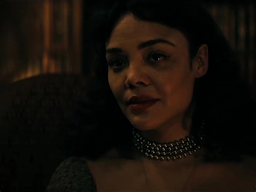 I wish I had a beautiful problem like her in my life, one I could purposely avoid solving. movie: Hedda (you can find it on vk.com for free :} letterboxd in bio ‹3 #hedda #wlw #fyp