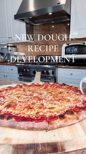New Recipe coming soon. Been working on this one a while behind the scenes👌 Baked in my home oven on my bakingsteel👌 #pizza #homemade #recipe