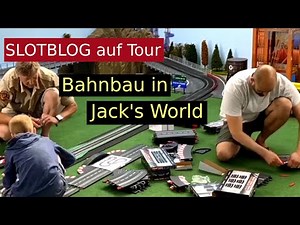 Aufbau der Carrera Autorennbahn in "Jack's World" - SLOTBLOG auf Tour