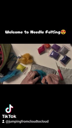 Time lapse on how to do needle felting. #artteacher #needlefelt #timelapse