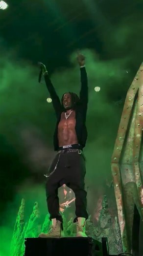 Rema vibing to papaoutai song #viralvideo #rema #afrobeats #viral #rema #remanews