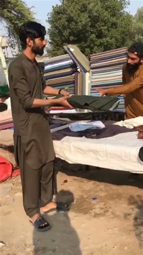 cloth prank 😂😂🤣😂 with sk studio #viral #funny #comedy