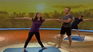Yoga, puntata 3: prime posizioni in piedi e seduti con flessioni del tronco in avanti - Mezz'ora per voi: Yoga - Play RSI