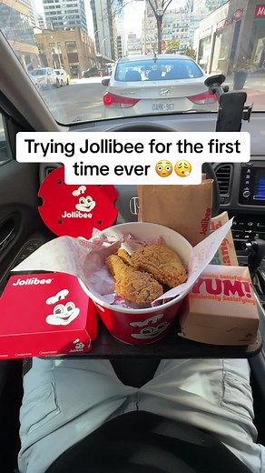 First Time Trying Jollibee: A Taste Test Review