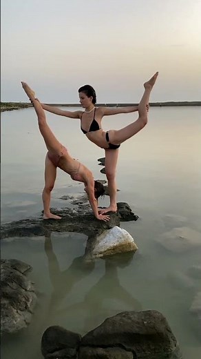 Here's a Partner Yoga photoshoot idea