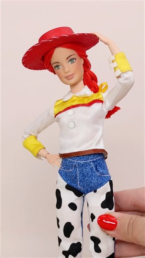 Turning Barbie into Jessie | Doll Makeover