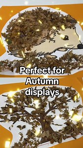 Looking for the perfect eco-friendly autumn craft? 🍁 By using fallen leaves and a left over glitter pot, you can create a wonderful piece of autumn artwork 🍂 #autumncrafts | Twinkl Resources