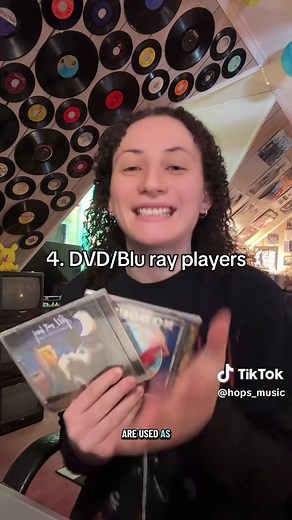 4 Types of CD Players: A Comprehensive Guide
