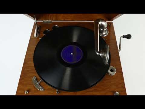 Columbia Grafonola Antique Oak Table Top Phonograph