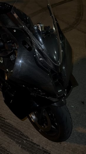 6.3K views · 1.6K reactions | clip farming jersey @codemotorsports code “JULES” rental @s1kwidow - #s1000rr #1000cc #moto #bmw #carbonfiber | Jjuliabuck | Facebook