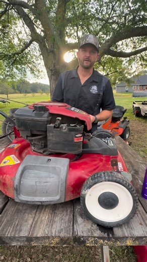 Oil check! #CraftsmanMower #BriggsAndStratton #PushMower #LawnMowerMaintenance #MowerLife #LawnCare #SmallEngines #YardWork #MowerCheck #mowertips | Jake Jones