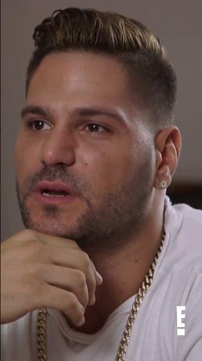 Tyler Henry brings closure to Ronnie after a very tragic loss.💔 #hollywoodmedium #jerseyshore