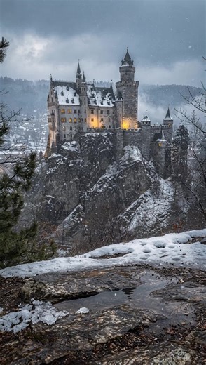 Exploring Neuschwanstein Castle: A Fairy Tale Destination
