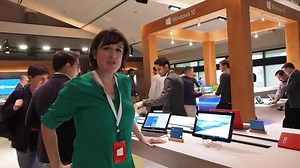 40K views · 388 reactions | Here's a closer look at the latest build of #Windows10 | Engadget | Facebook