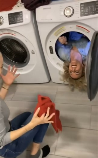 This is how you surprise your best friend: Fun & heartwarming idea