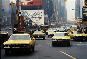 Vintage Snapshots: The Real Taxis of New York in 1972 - My Bias is Confirmed - Curbside Classic