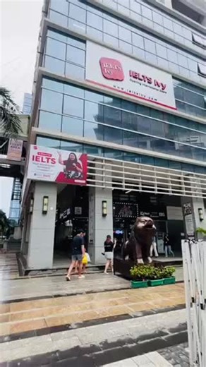 Ivy English School POV: You are an Ivy Student! Learning vocab, laughing with friends, and finally getting grammar!