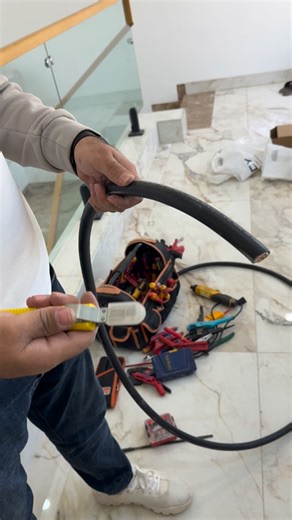 Ahmed Ayad Jabbar on Instagram: "#ElecPro #al_etkan #EUengineering #Power #USAelectrician DIYUSA GermanyDIY TurkishReels Electricity EngineeringReels NorthAmericaTech ElectricianUSA TurkeyTech TechVideos ExplorePage Tools"