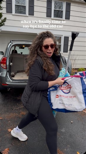 Amanda D’Angelo on Instagram: "Bye @toyotausa RAV4! You were so, so good to me, but “it’s time”! & you know this is just Part I... 😎 • • • #car #vehicle #vehiclegram #cargram #ride #newcar #couplecomedy #husbandwifecomedy #marriedlife #fypage"