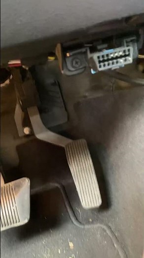 Dodge Nitro OBD location ✅👍