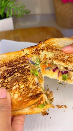 Easy Chicken Salad Sandwich 🥪 | Quick & Delicious Recipe