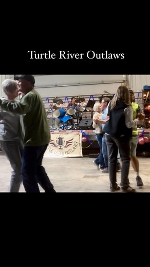 Neon Moon performed by TurtleRiverOutlaws | Turtle River Outlaws