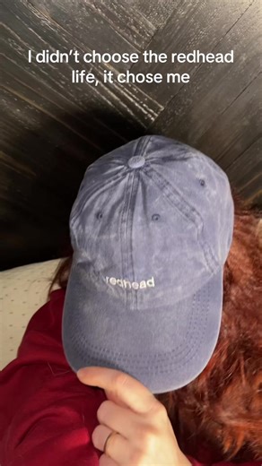 A simple hat, but if you know… you know. Casual, comfy, and the easiest way to claim your redhead status without saying a word. Throw it on with a messy bun or bare face and call it a day. @How to be a Redhead #redhead #gingerlife #hairtok #stylefinds #everydaywear