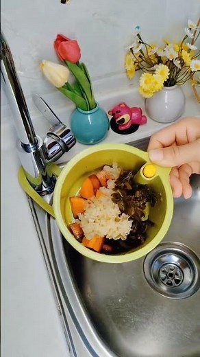 Smart Kitchen Solutions The Versatile Sink Corner Drain Basket #drainbasket #colander