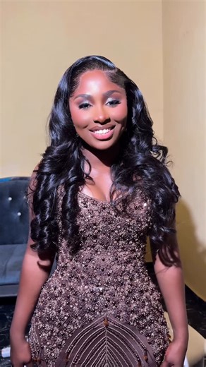 Veronica Opoku on Instagram: "✨GEORGETTE ✨ Every look tells a story of love ❤️ In this moment, everything feels perfectly complete 🌷 Seeing you as a bride melts our hearts Groom : @ Bride : @_pushpa_gg Bride’s glam team & styling —————————————— Bride’s hairstyling- @cabello_styllin Bride’s Mua - @reobelle_ Bride’s wedding gown-@houseof_aaa Bride’s traditional wear-@hillaryesi_ Bride’s reception attire@hillaryesi_ Bride’s bouquet & Fan - @Weddings_and_decors ————————————- Decor : @thelasvegasgh