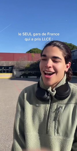 98% des spés LLCE c’est des meufs 😭 #lycee