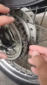 1.7M views · 4K reactions | 2 Setp Tutorial & Tips Chain & Intan Spring motorcycle Nice ❤️ How to Great #2steptips #chainspring #motochainspring #motorcyclechain #motorcycle #motorbike #motorcyclerepair #knotsprng #ISTAND #istanspringrope #rope #knot #spring #screwdriver #2step | Igor Mendes | Facebook