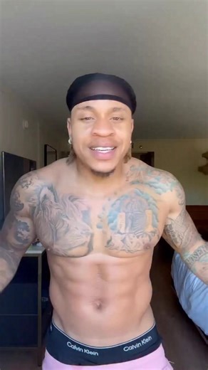 Get Up! #Rotimi #body #muscle #workout | Rotimi