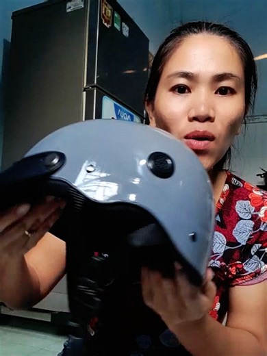 nón bảo hiểm đẹp mà có giá mềm lắm nè mấy c#non#nonbaohiem#nonson