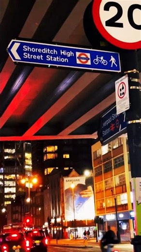 London Shoreditch Night in 7 Seconds 🇬🇧