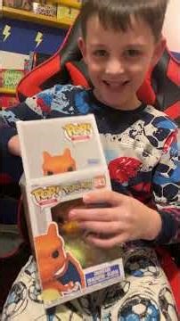 Unboxing charizard [DAY 1]