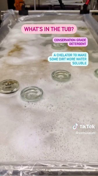 How to Keep Lace Fresh and Clean