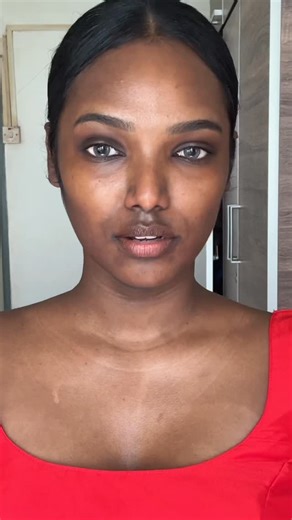 🌻 on Instagram: "Blessing your feed ❤️ Saree : @radhe.boutique31 Jewels : @viishenya_jewels_my Lens : @lens_by_hana"