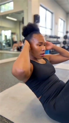 bicycle crunches and sit ups for tight core and Abs 🫶🔥#gymmotivation