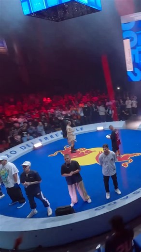 Two decades. Countless moments. We’re celebrating 20 years of @RedBullBatalla with some of the highlights that made history. ⚡️ | Red Bull Music