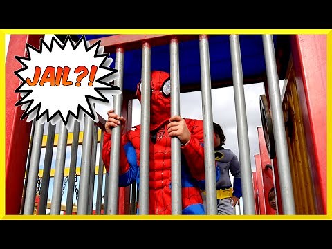 Spiderman Kids pretend play videos with batman Maya & Evan!