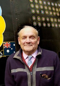 Commando - watch tv series streaming online