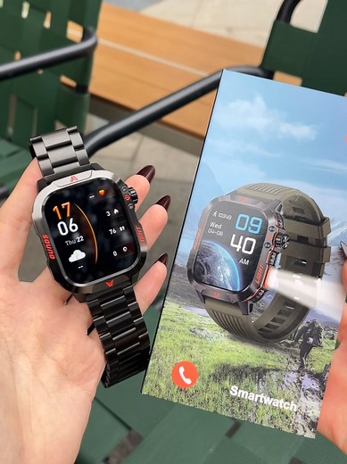 Top Features of Waterproof Smart Watches
